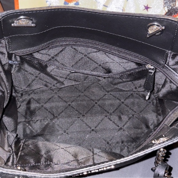 Michael Kors Black and Gray Signature Tote - Picture 4 of 7